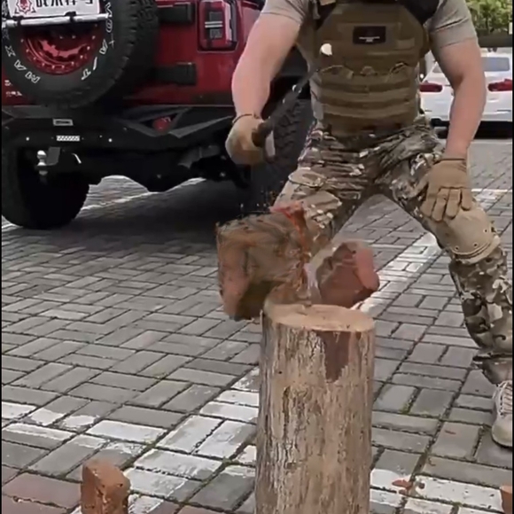 Telescopic Spring Automatic Pop Up Tactical Rod - Picture 8 of 10